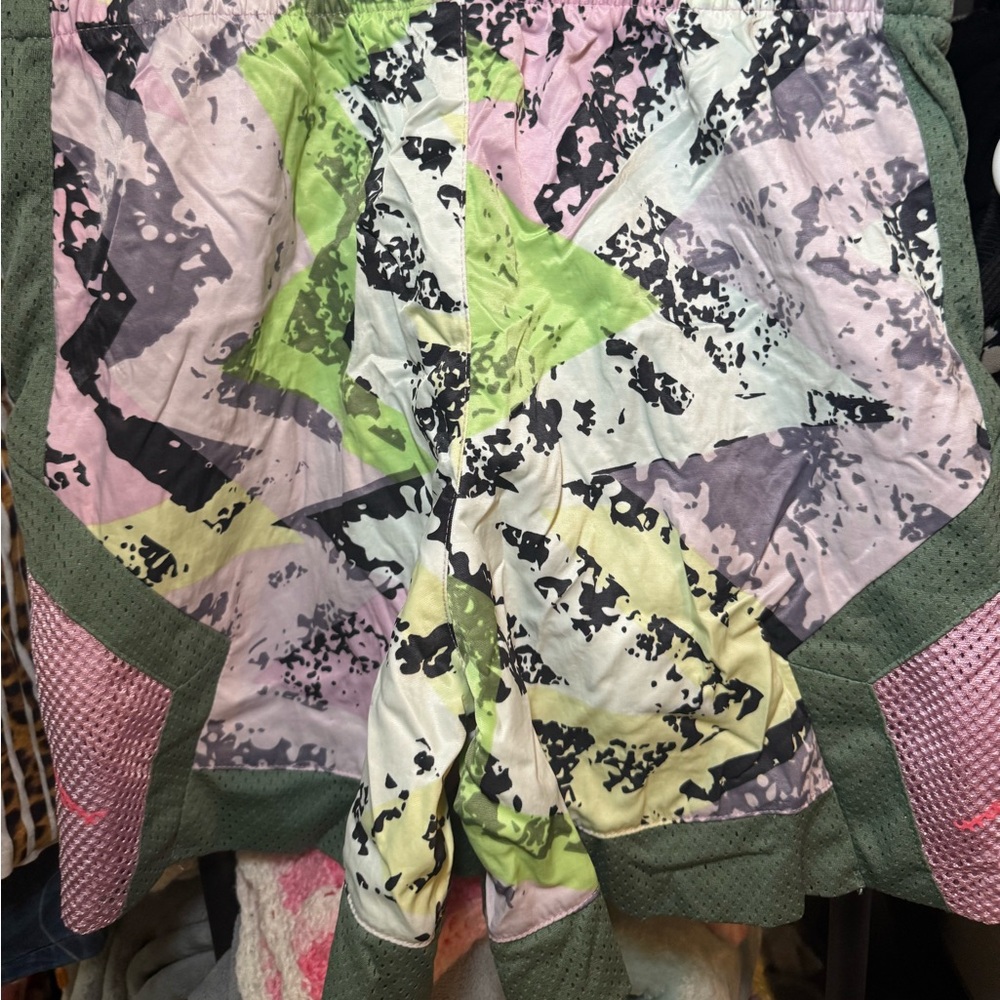 Jordan Women's Multicolor Graphic Shorts